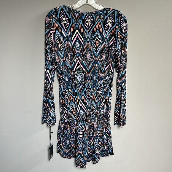 NWT Michael Lauren Nelson Long sleeve V-neck Shorts Romper in Prism Medium - Picture 8 of 12